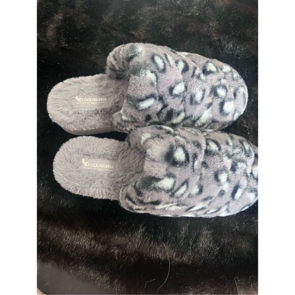Koolaburra Abstract Fluff Slippers Starleen Pebble Leopard 9 - Picture 1 of 6